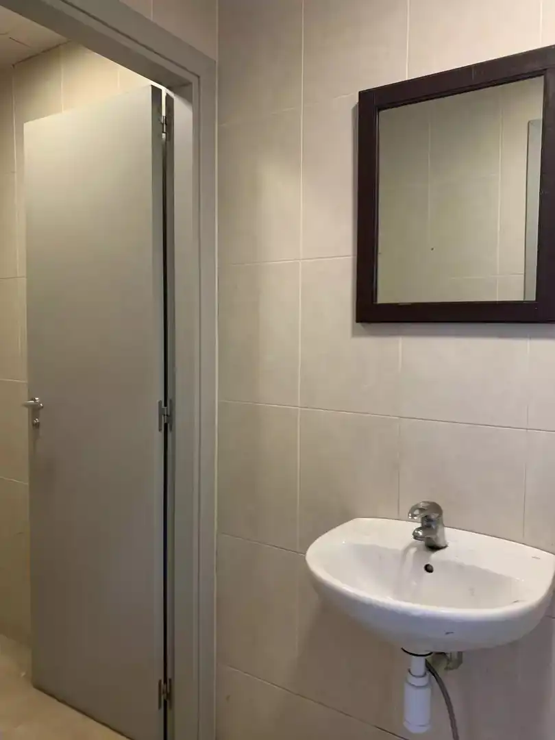 Bathroom of Commercial properties for rent in Hostalric