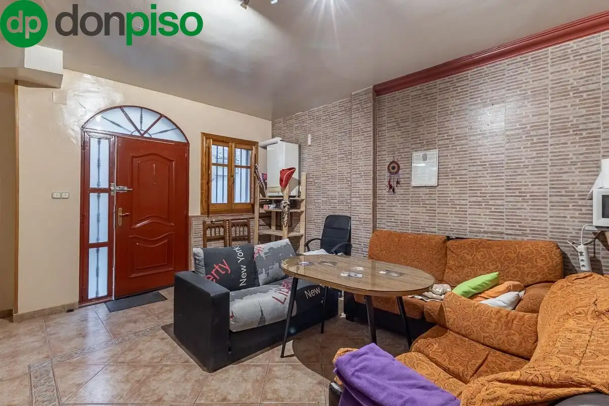 Casa o xalet en venda en Granada amb Aire condicionat, Calefacció i Terrassa