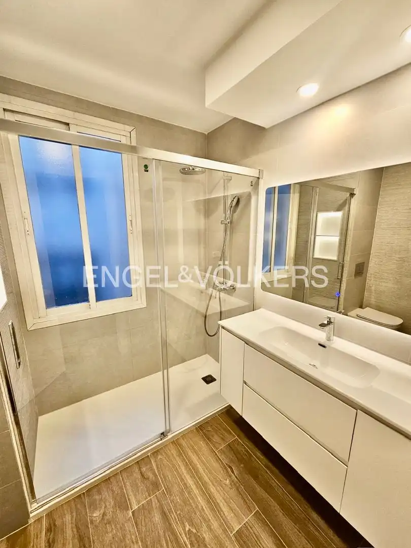Bathroom of Flat for rent in Moncloa - Aravaca
