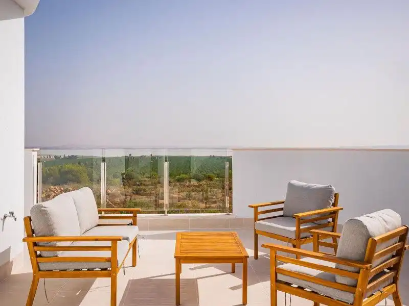 Bungalow con piscina en venta en Los Balcones - Los Altos, imagen 13