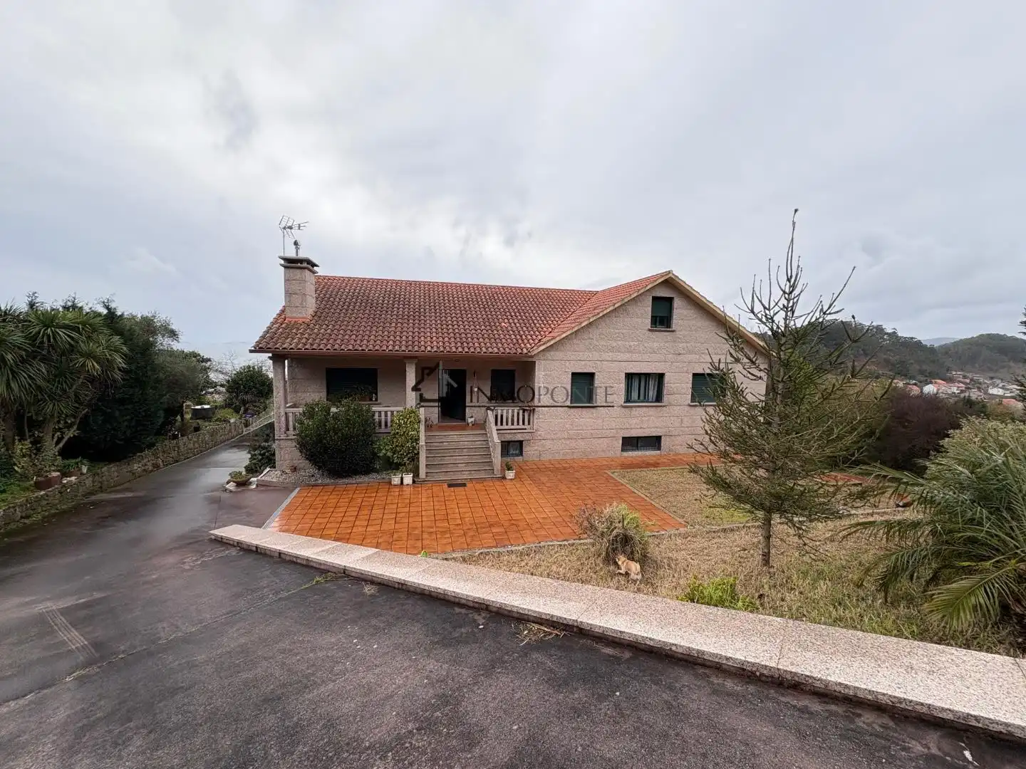 Exterior view of Houses for sale in Marín