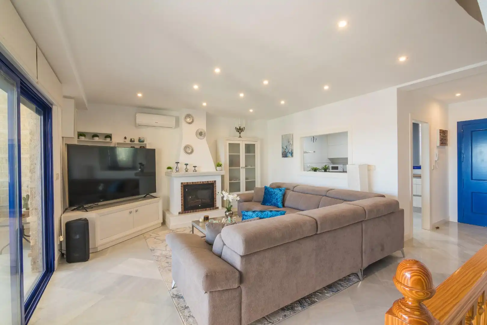 Sala de estar de Casa o chalet en venta en Santa Pola con Aire acondicionado, Calefacción y Jardín privado