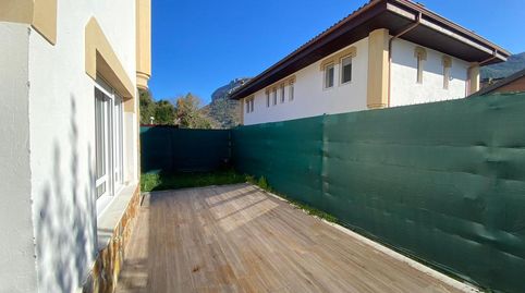 Foto 2 de Casa o chalet de alquiler en Barrio Oriñón, Oriñón - Allendelagua, Castro-Urdiales