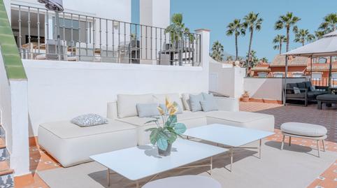 Foto 4 de Apartament en venda a Nueva Atalaya, Málaga