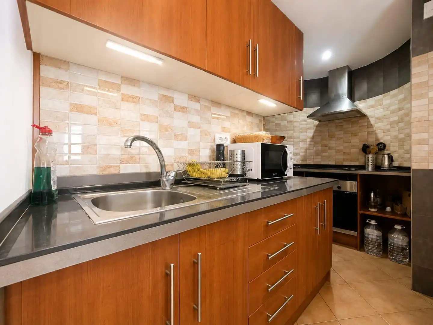 Kitchen of Flat for sale in Torremolinos  with Air Conditioner, Terrace and Community pool