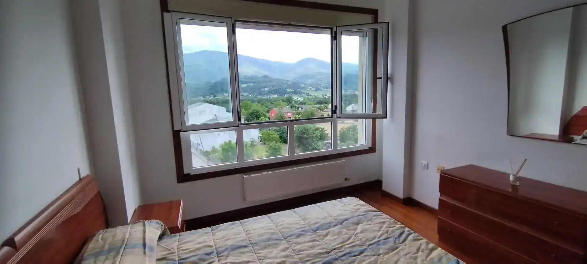 Bedroom of Flat for sale in Quiroga, Lugo