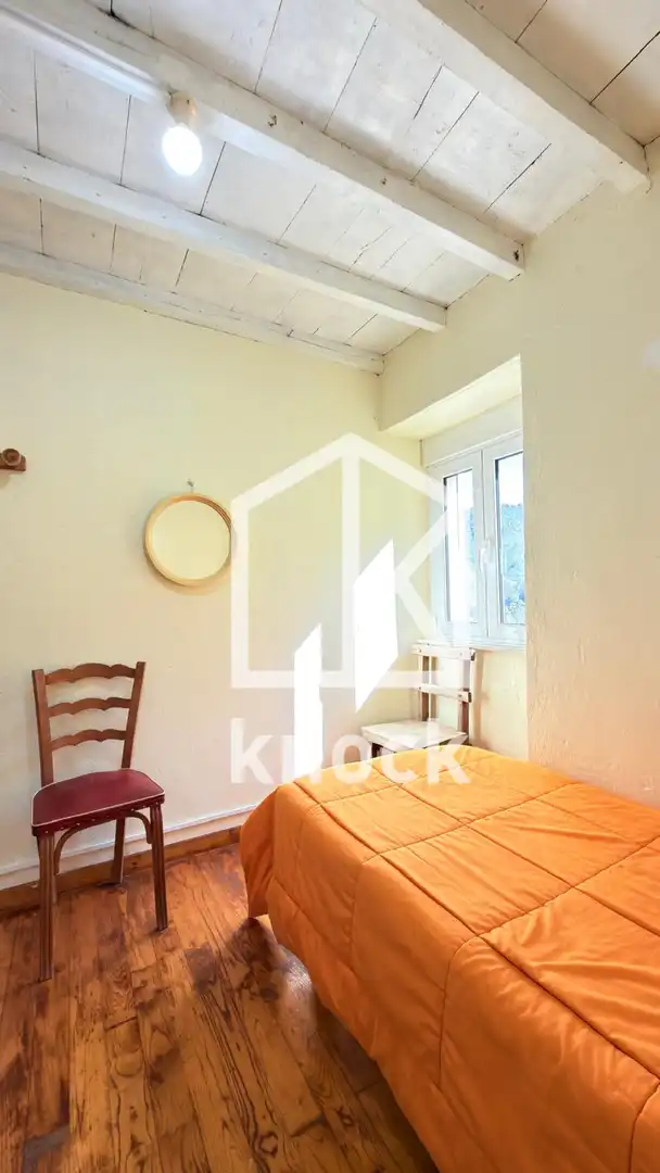 Dormitori de Casa o xalet en venda en Valdés - Luarca amb Calefacció i Jardí privat