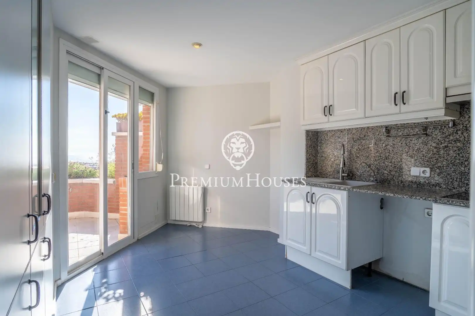 Kitchen of Attic for sale in Sitges  with Heating, Private garden and Terrace