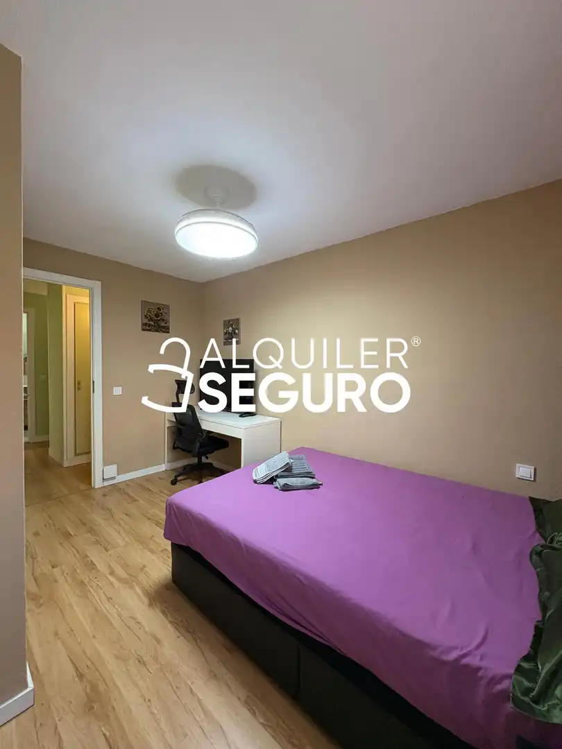 Bedroom of Flat for rent in Puente de Vallecas