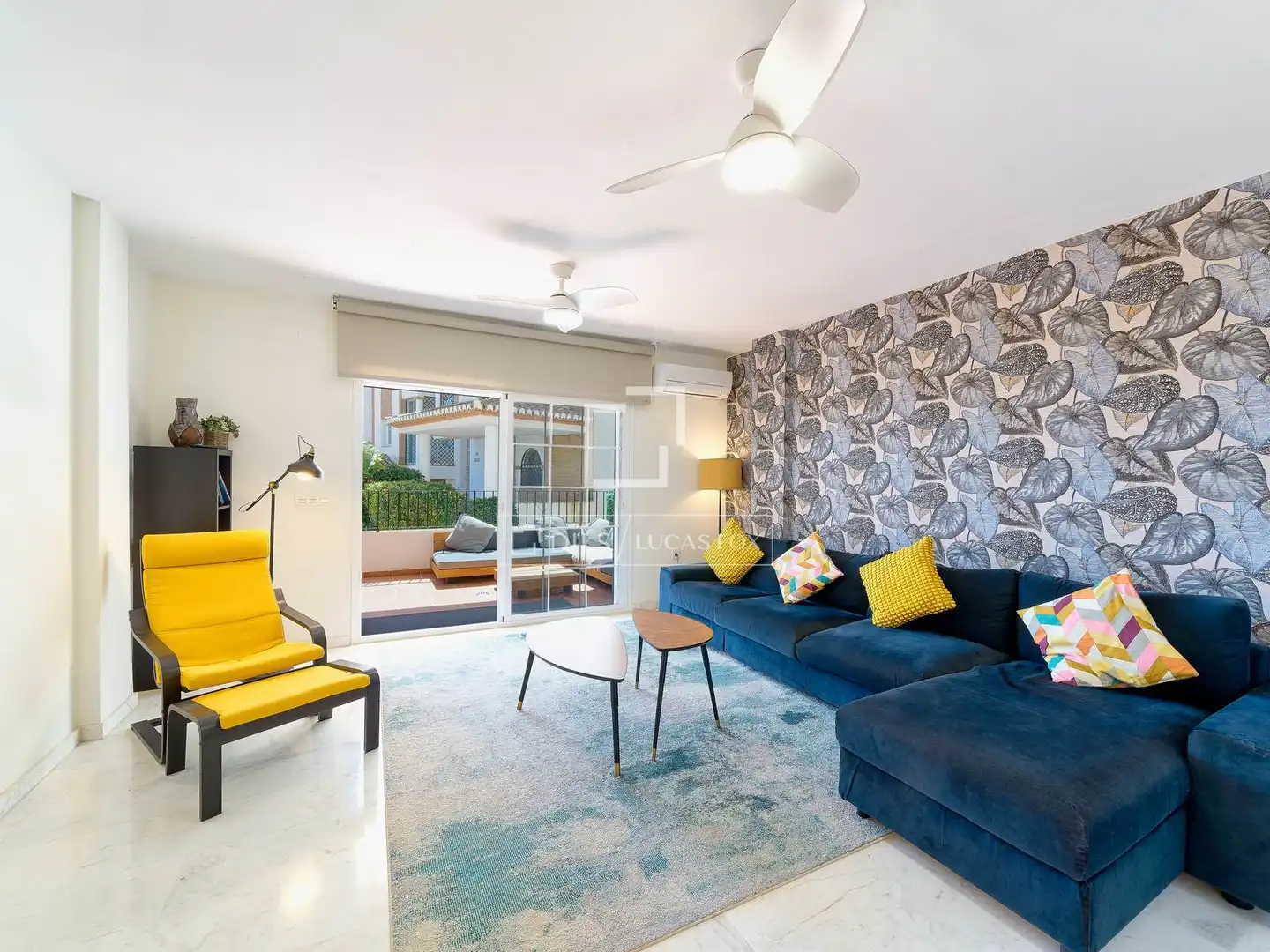Exterior view of Flat for sale in Almuñécar  with Air Conditioner, Terrace and Swimming Pool