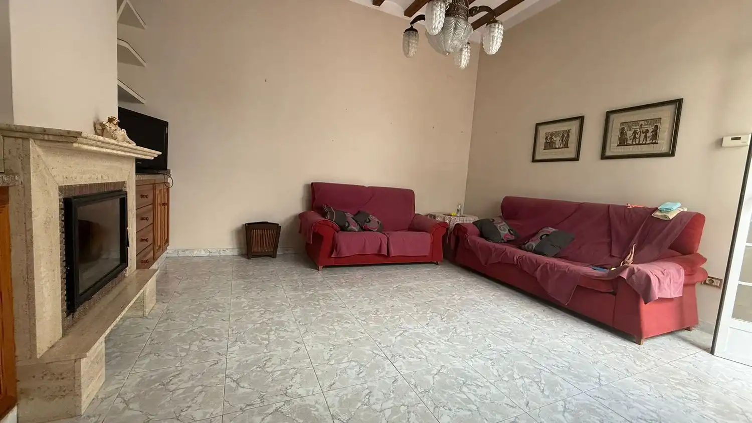 Sala d'estar de Casa o xalet en venda en Almazora / Almassora amb Aire condicionat, Terrassa i Traster