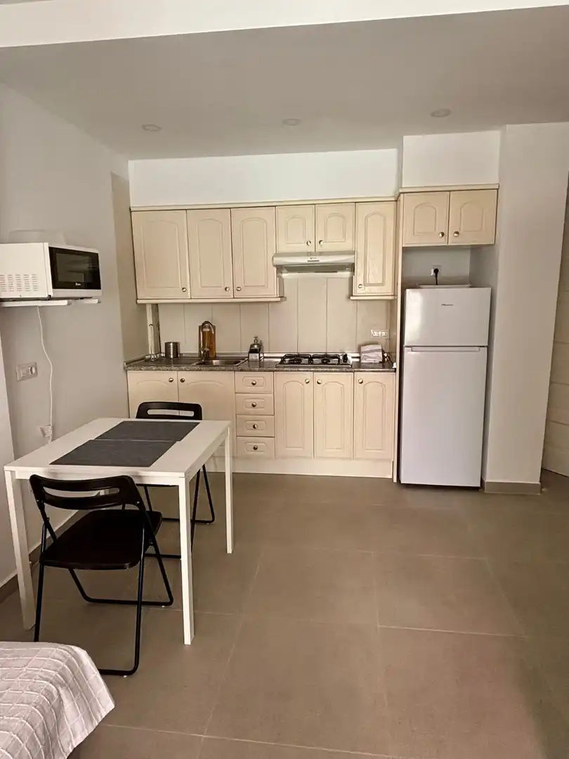 Cocina de Piso de alquiler en Arona con Terraza, Trastero y Piscina