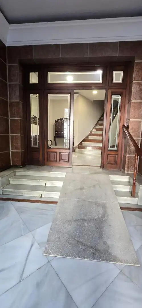 Flat for sale in Sevilla  with Air Conditioner, Terrace and Storage room