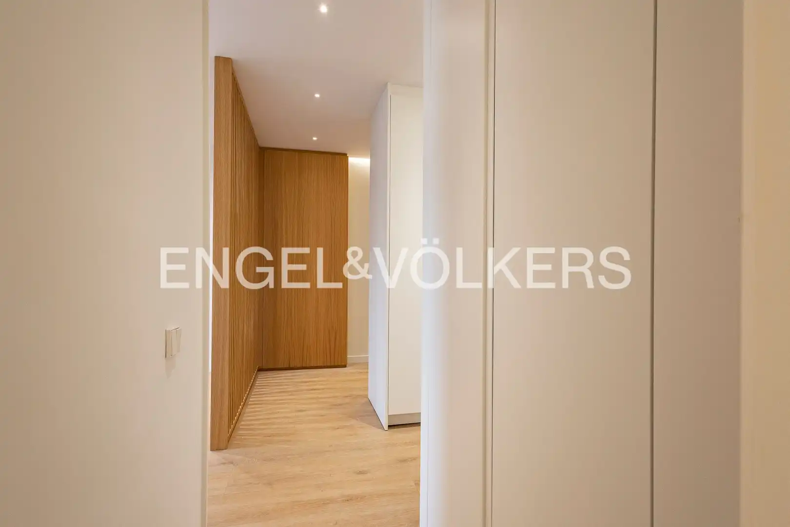 Flat for sale in Barcelona  with Air Conditioner, Heating and Parquet flooring