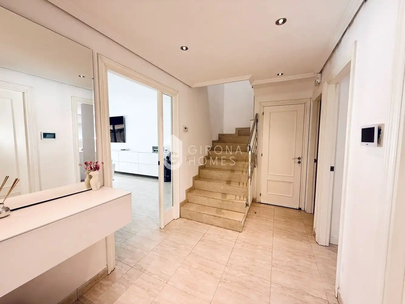 Casa adosada en venta en Girona con Aire acondicionado, Calefacción y Terraza