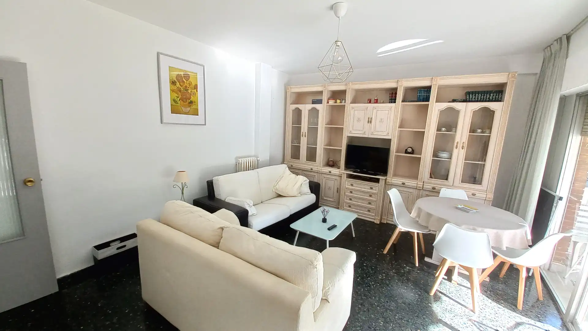 Sala de estar de Piso de alquiler en Albacete con Calefacción, Amueblado y Balcón