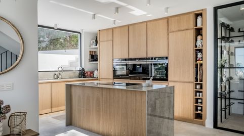 Elegancia sofisticada con vistas impresionantes villa en el prestigioso Valle del Golf de Nueva Andalucía, imatge 2