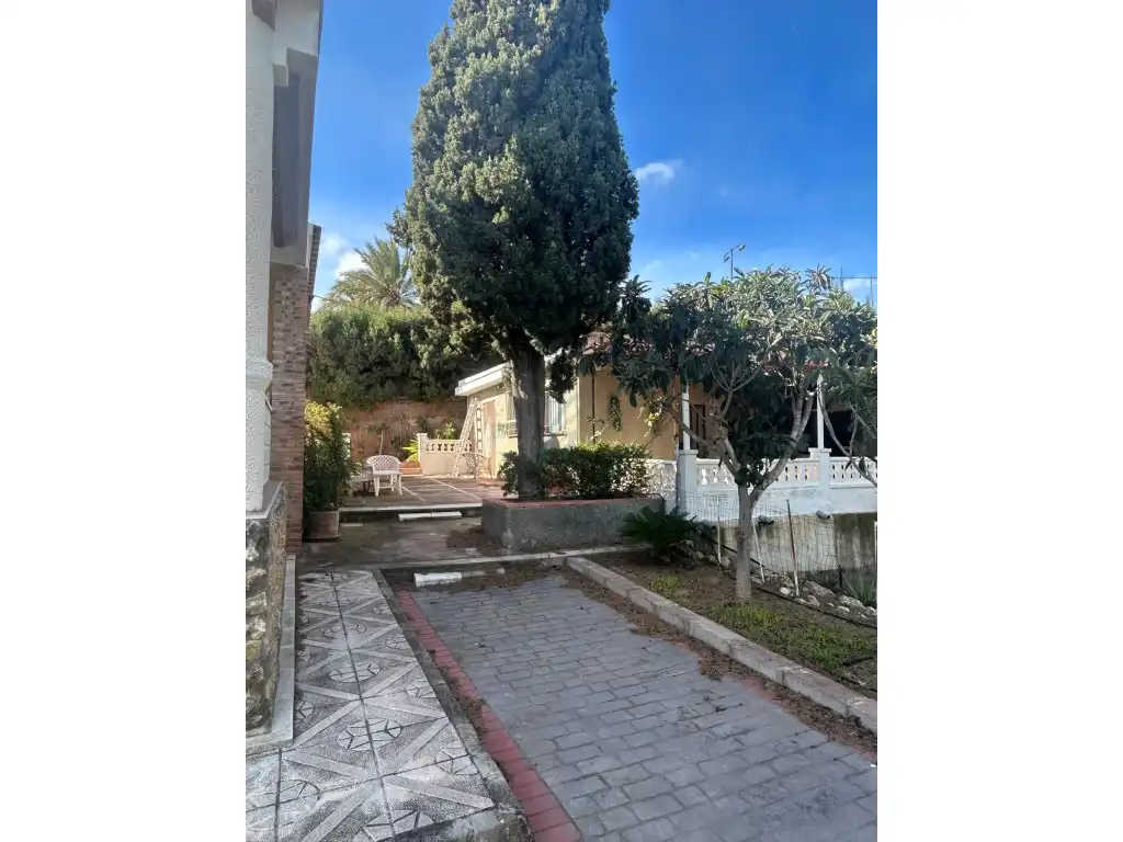 Vista exterior de Casa o chalet en venta en Llíria