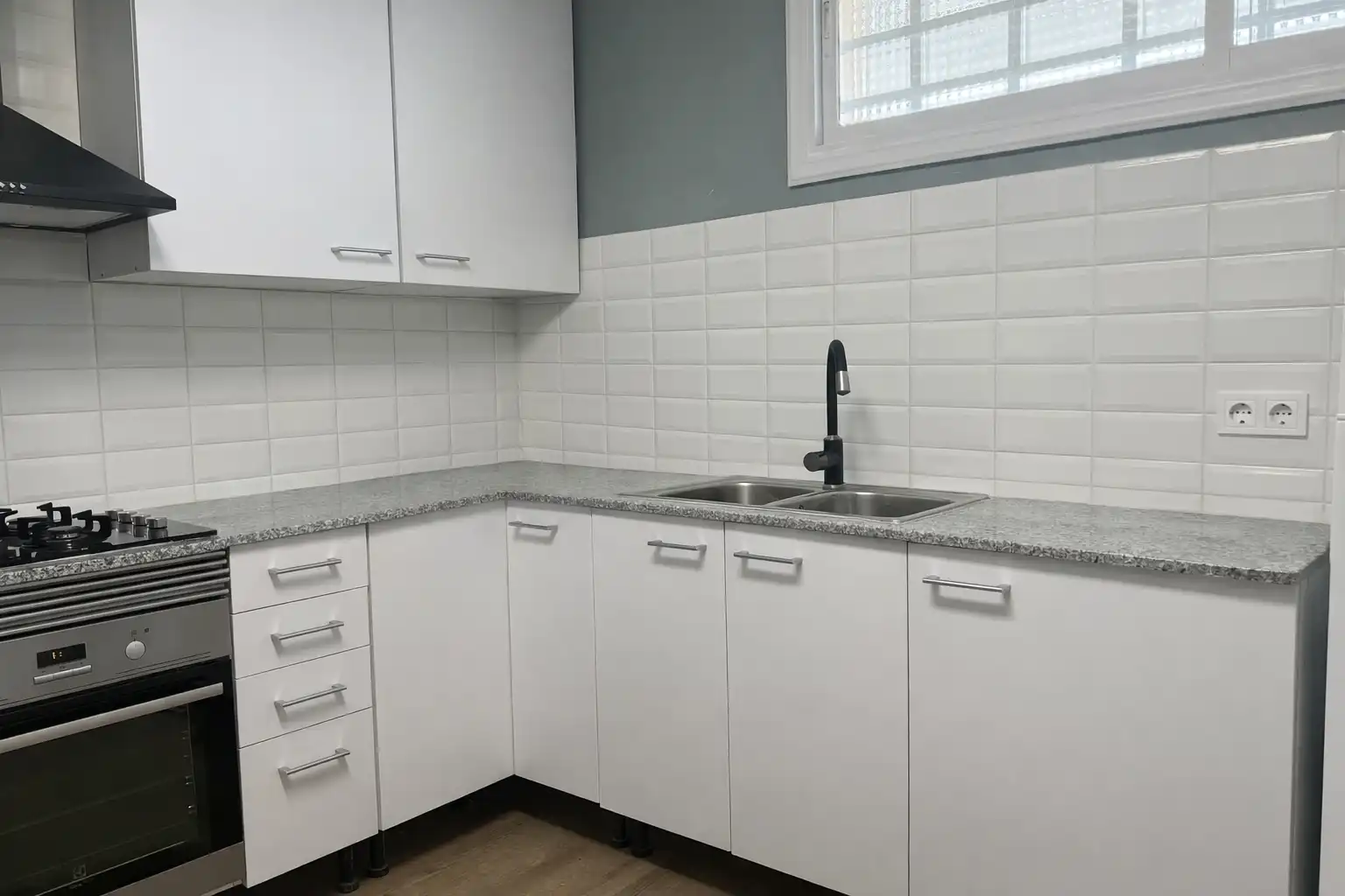 Kitchen of Duplexes for sale in Barcelona  with Air Conditioner, Heating and Parquet flooring