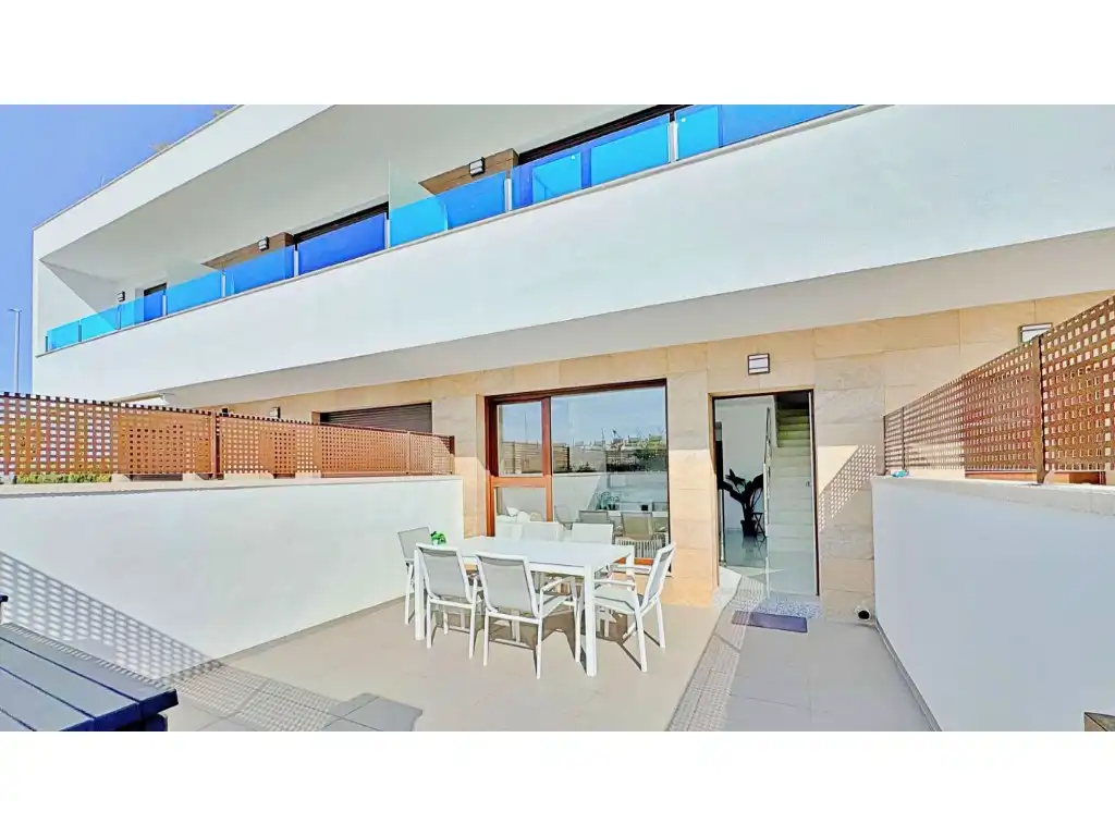 Casa o xalet en venda a Residencial Los Altos De la Laguna, Los Balcones - Los Altos