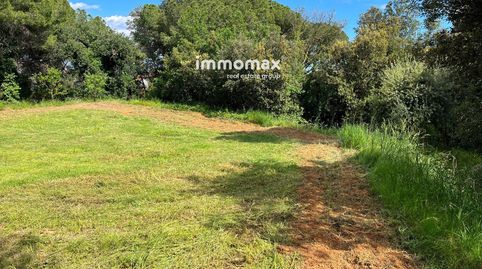 SANTA EULÀLIA DE RONÇANA. Terreno en venta que se puede construir 2 viviendas
