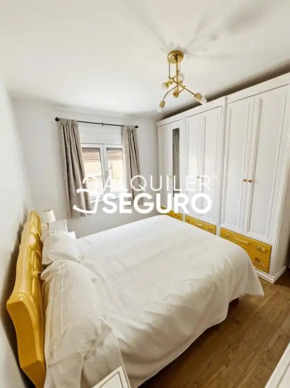 Bedroom of Flat for rent in El Puerto de Santa María  with Air Conditioner, Terrace and Furnished