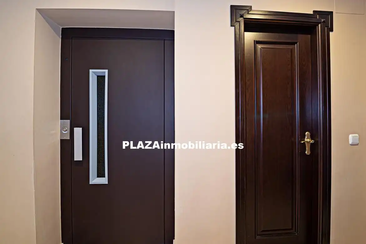 Casa o chalet en venta en Lucena con Aire acondicionado, Trastero y Piscina