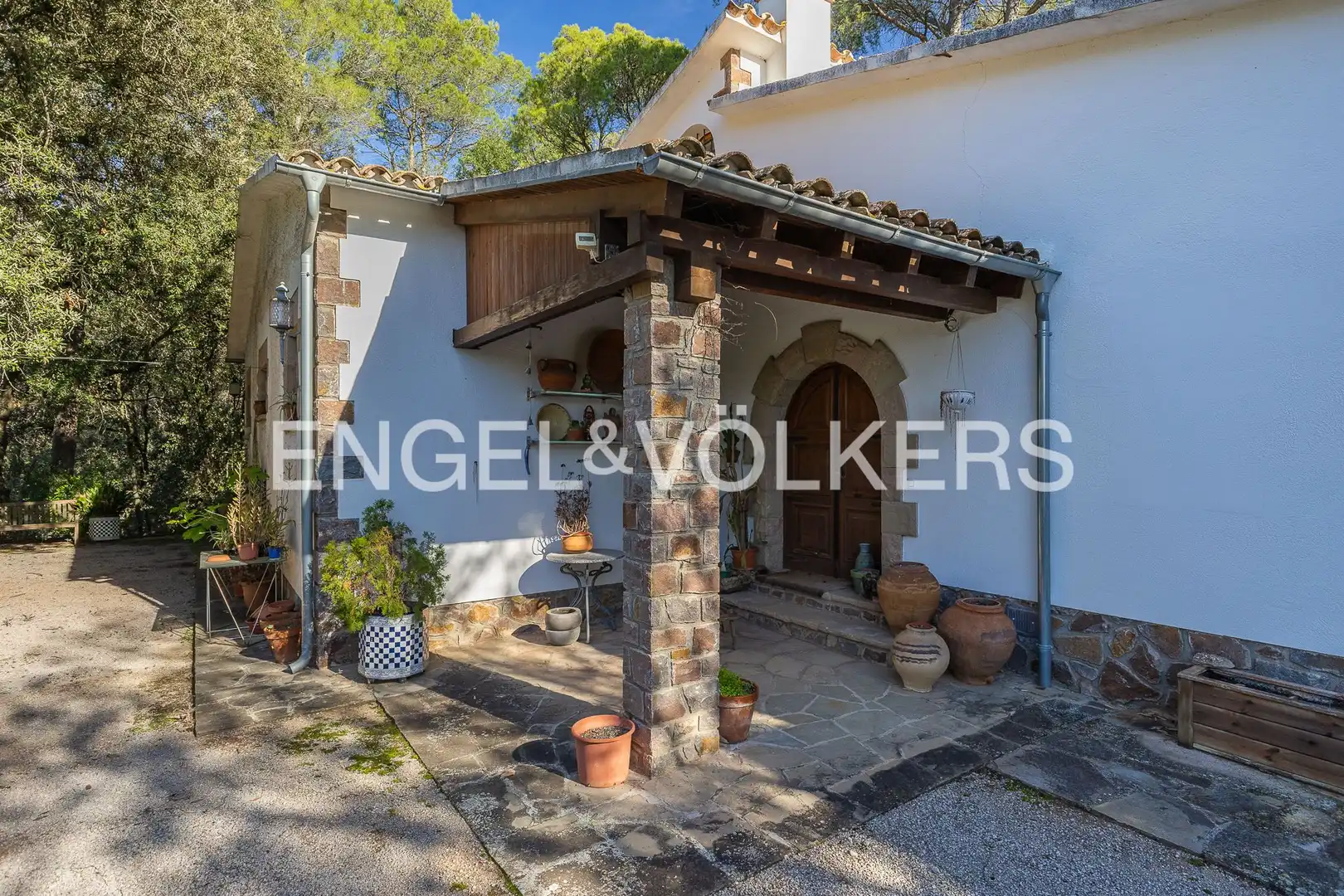 Vista exterior de Finca rústica en venda en Bigues i Riells del Fai amb Calefacció, Jardí privat i Terrassa