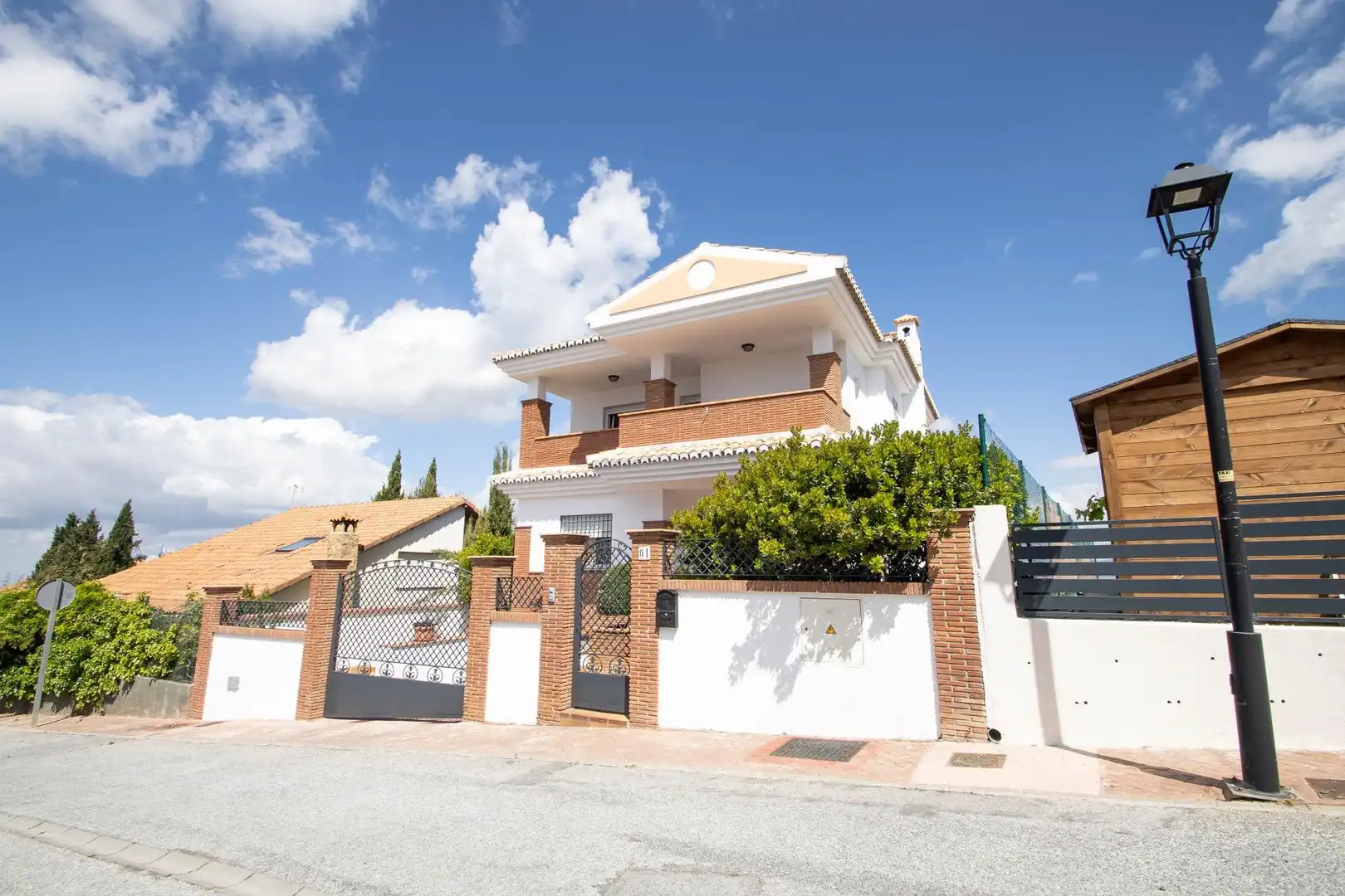 Casa con terrazza in vendita a Calle FUENTE ENCAÑA