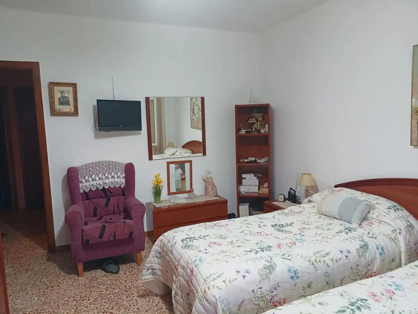Habitación de Finca rústica en venta en Lleida con Aire acondicionado, Jardín privado y Amueblado