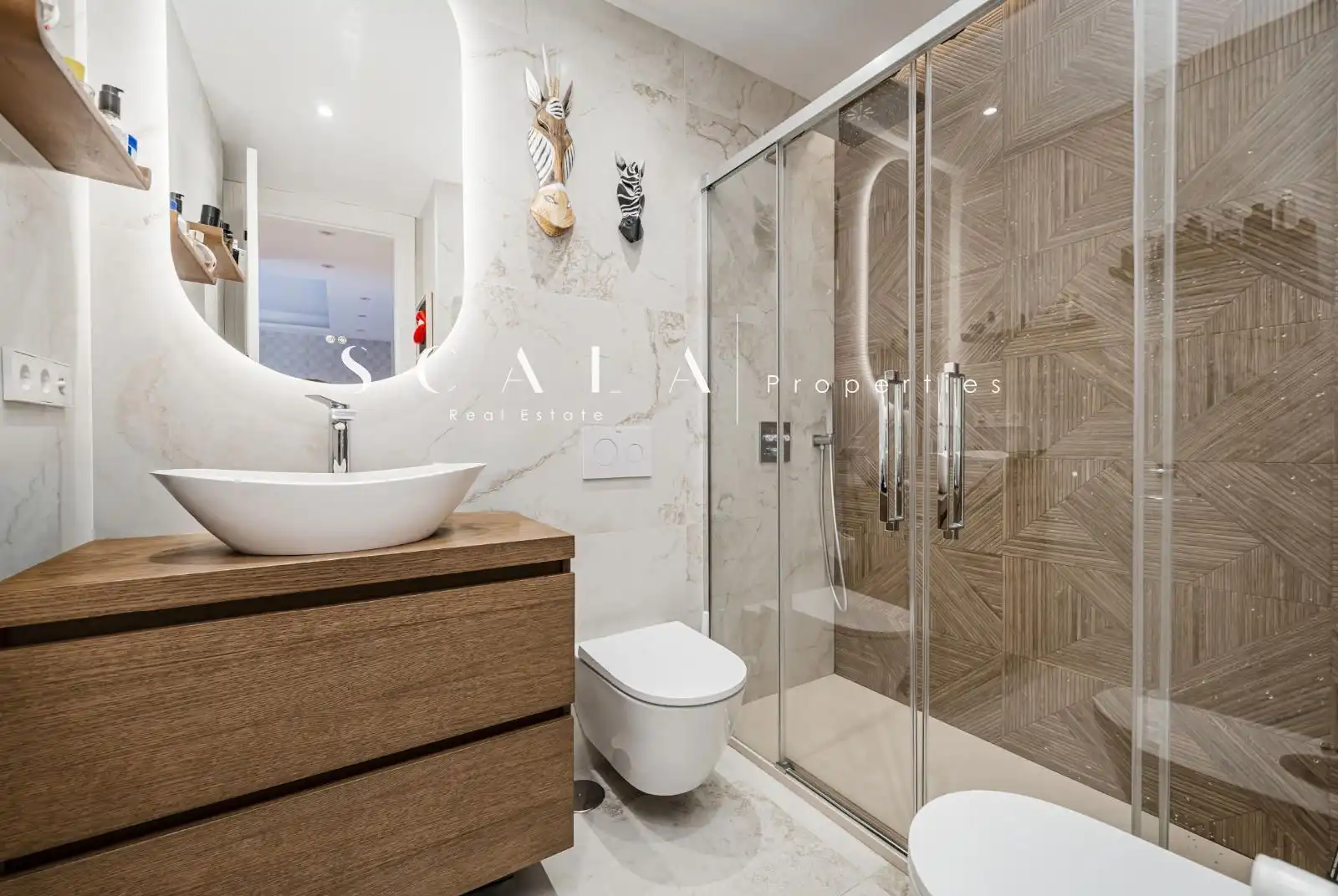 Baño de Piso en venta en Madrid con Aire acondicionado, Calefacción y Terraza