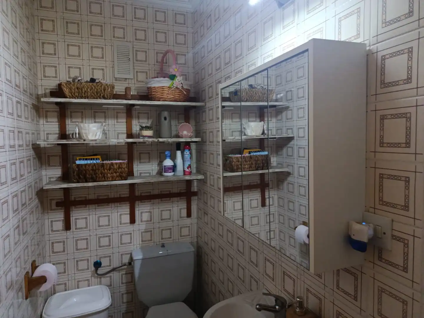 Badezimmer von Wohnung zum Verkauf in Valencia mit Klimaanlage, Heizung und Balkon