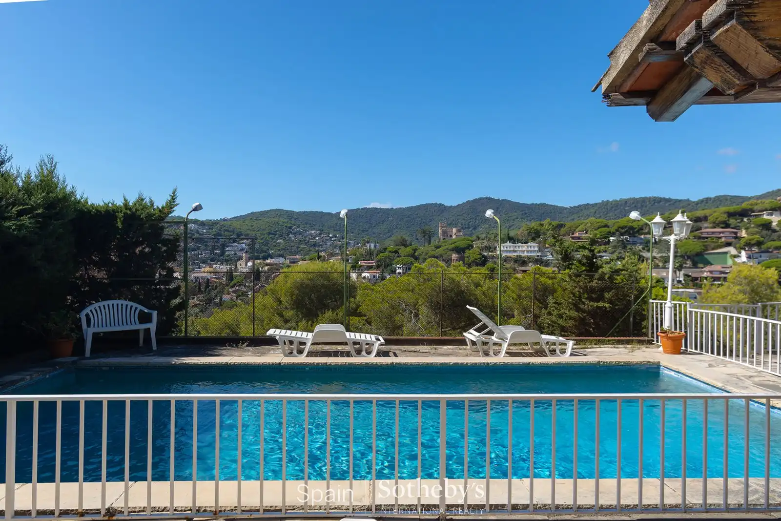 Haus mit Pool zum Verkauf in Avinguda Carles Tolrà, imagen 8