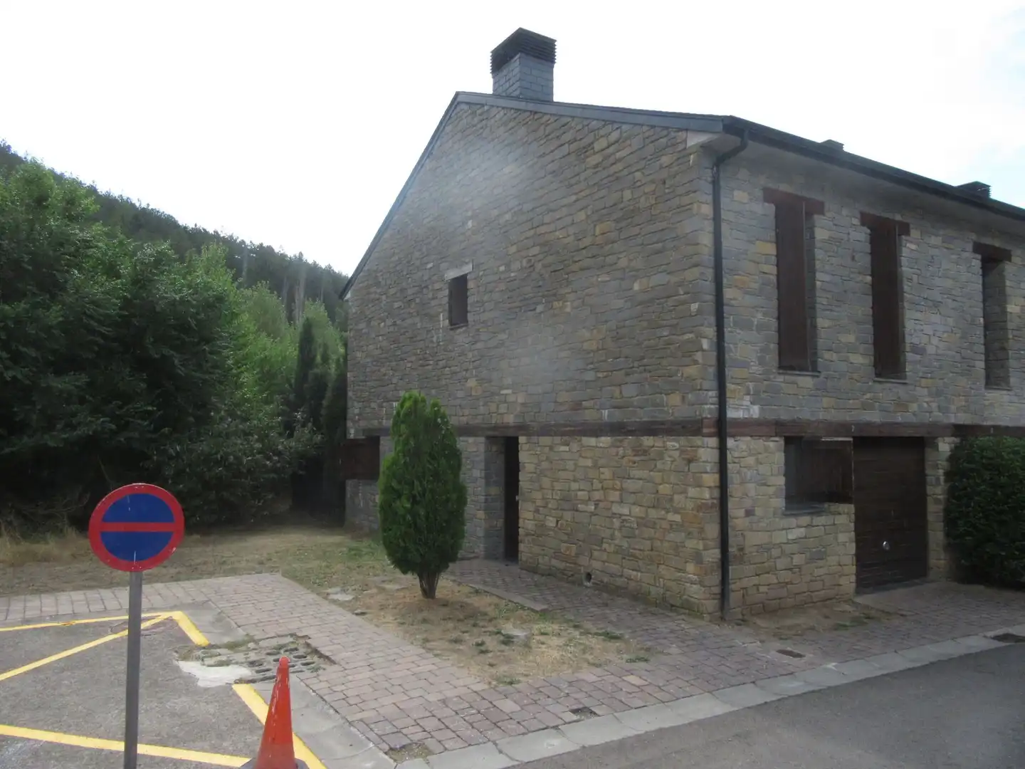 Exterior view of Houses for sale in Castiello de Jaca  with Heating, Private garden and Storage room