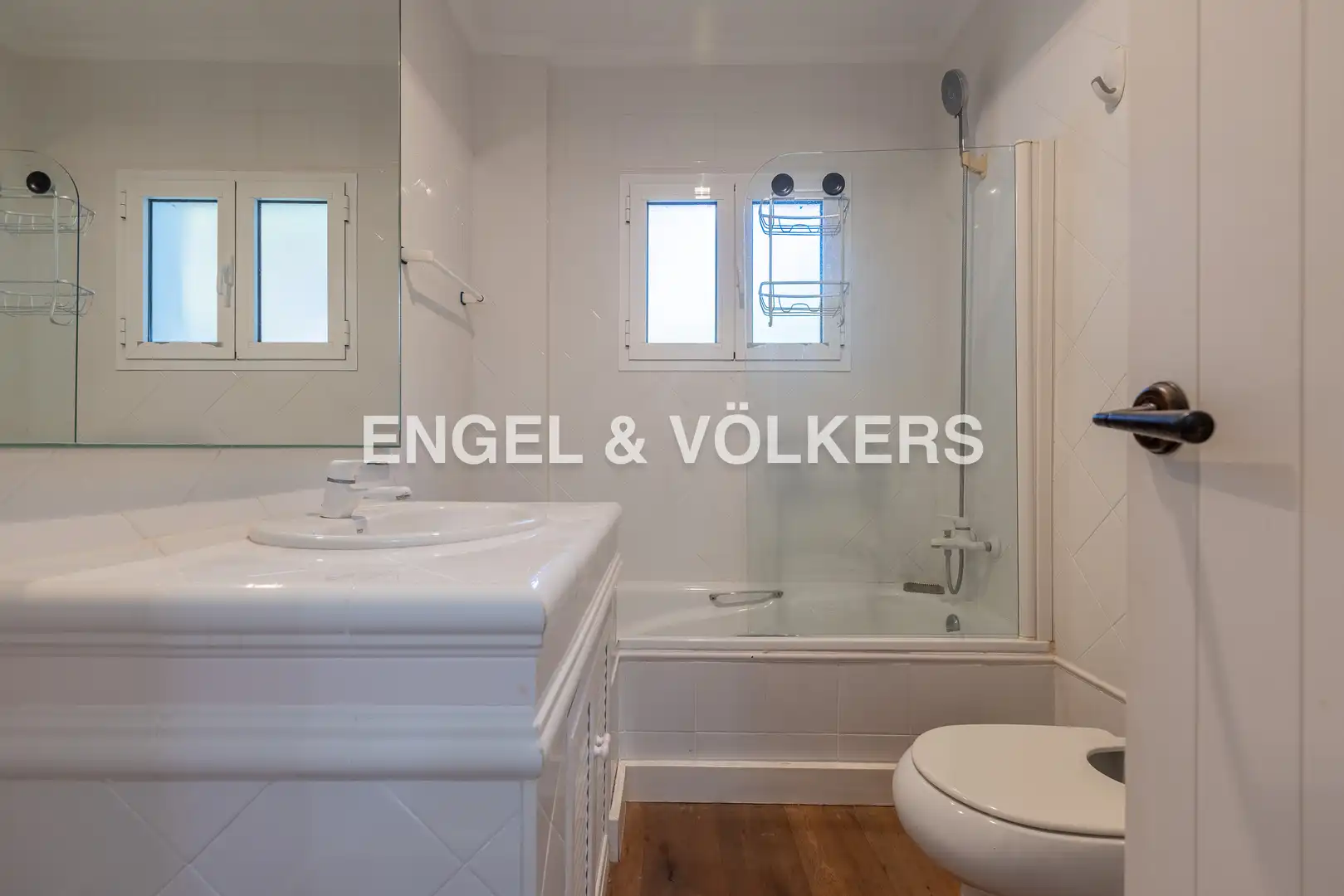 Badezimmer von Country house zum Verkauf in El Puerto de Santa María mit Klimaanlage, Heizung und Privatgarten