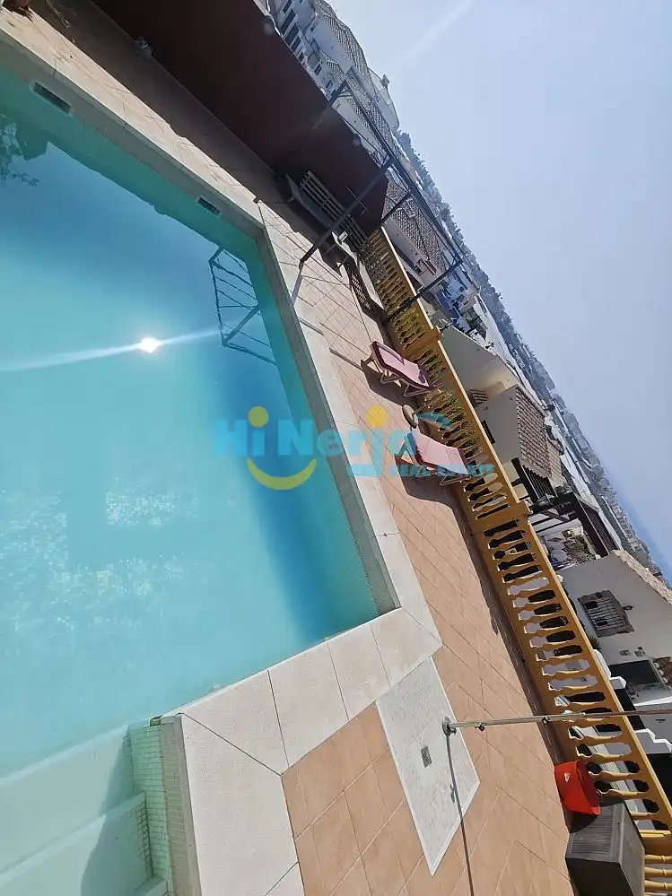 Piscina de Casa o chalet en venta en Torrox con Aire acondicionado, Calefacción y Terraza