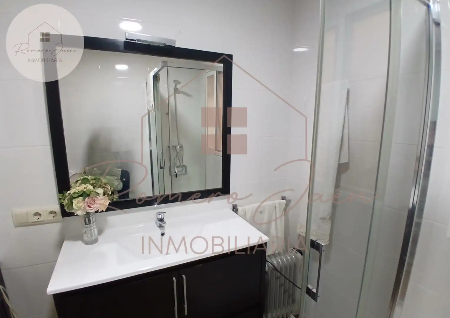 Baño de Piso en venta en Jaén con Aire acondicionado y Calefacción