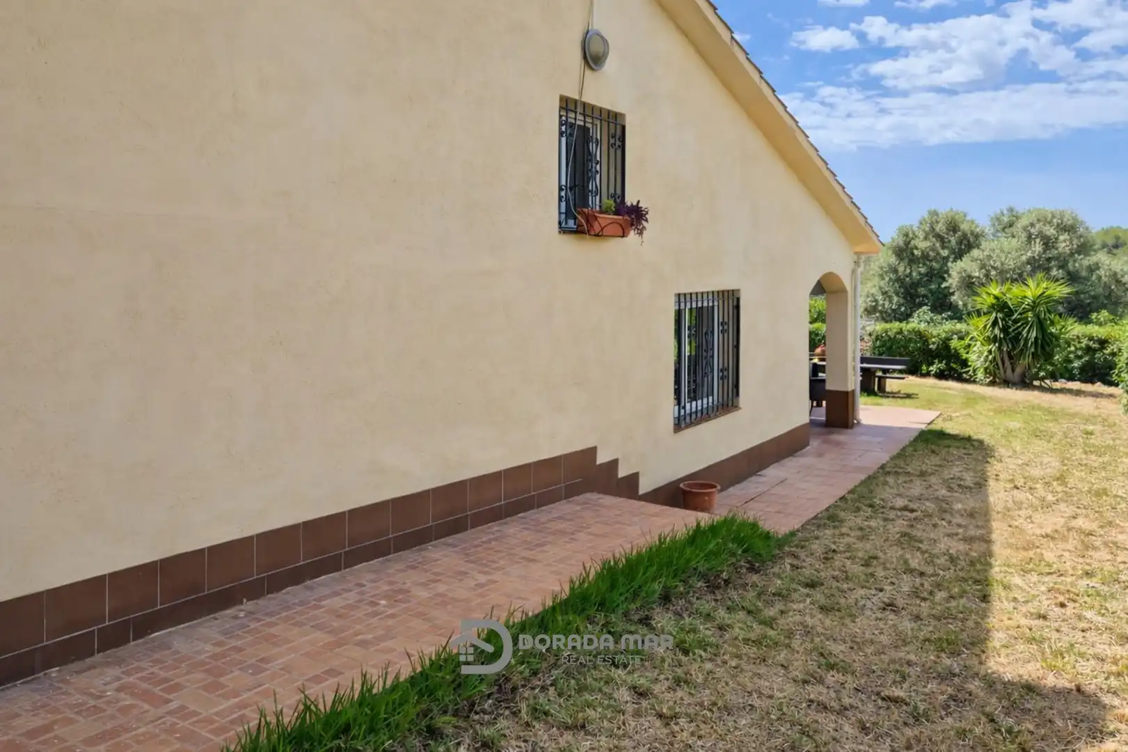 Vista exterior de Casa o chalet en venta en Olivella con Calefacción, Jardín privado y Piscina