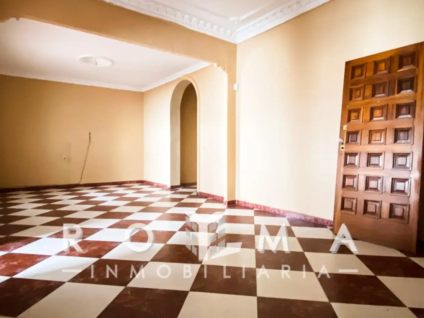 Habitación de Piso en venta en Aznalcázar con Terraza