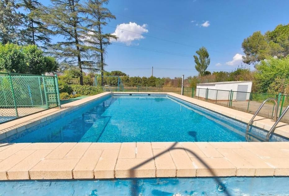 Swimming pool of House or chalet for sale in Villena  with Private garden, Terrace and Swimming Pool