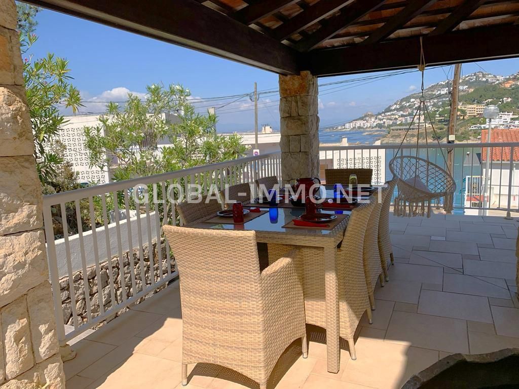 Terrace of House or chalet for sale in Roses  with Air Conditioner, Heating and Terrace
