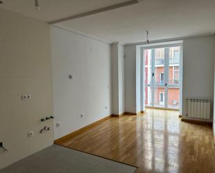 Sala d'estar de Apartament en venda en Valladolid Capital amb Calefacció i Traster