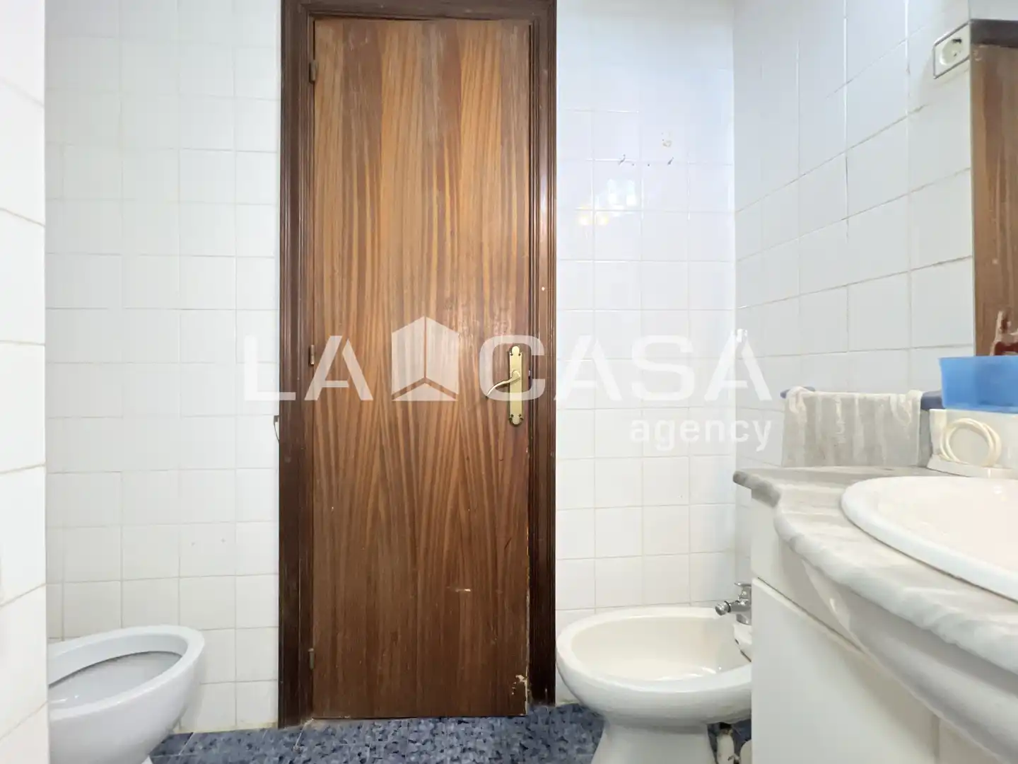 Bathroom of Flat for sale in Badalona  with Balcony