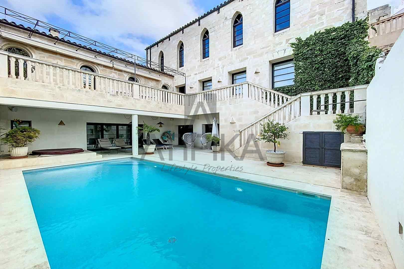 Vista exterior de Casa o xalet en venda en Maó amb Aire condicionat, Terrassa i Piscina