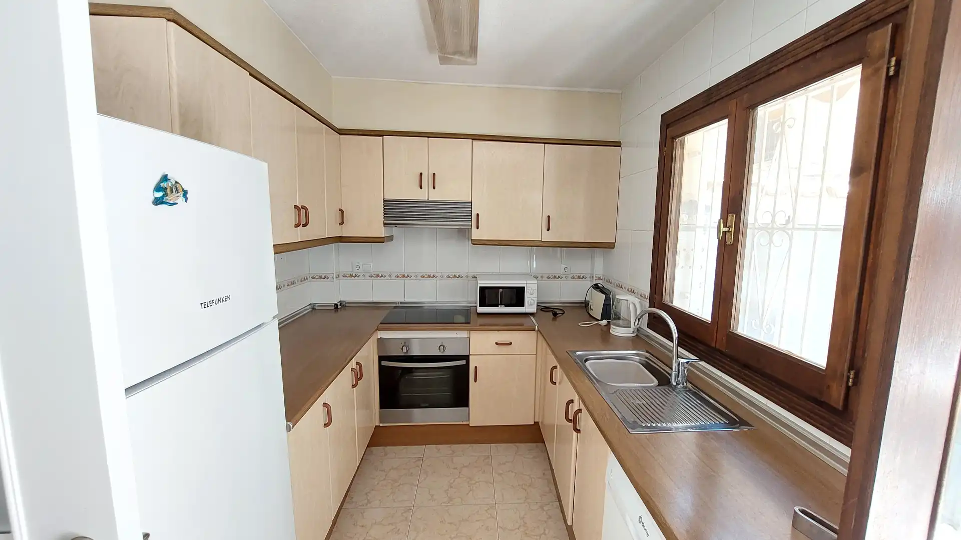 Cocina de Casa adosada en venta en Los Alcázares con Terraza, Amueblado y Horno
