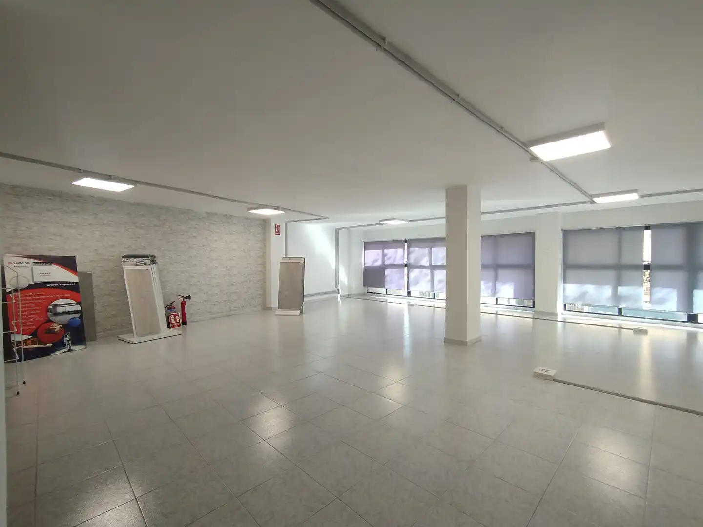 Bureau avec ascenseur à vendre à Carrer de Llucena, imagen 2