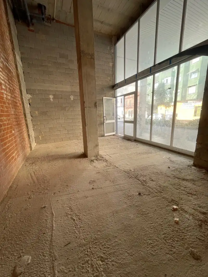 Local comercial en venta en Carrer Ferrocarril d'Alcoi, imagen 13