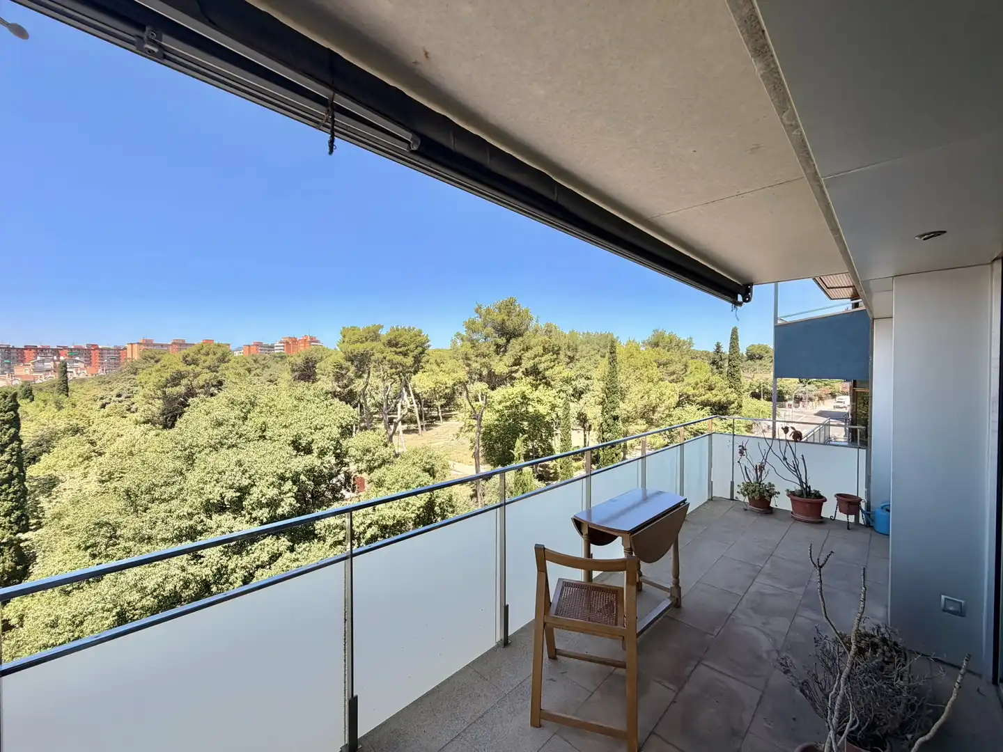 Terraza de Piso en venta en Figueres con Calefacción, Terraza y Horno