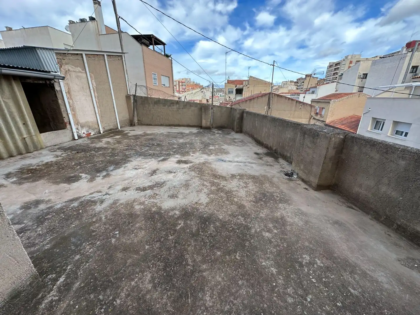 Aparcament de Nau industrial en venda en Elda