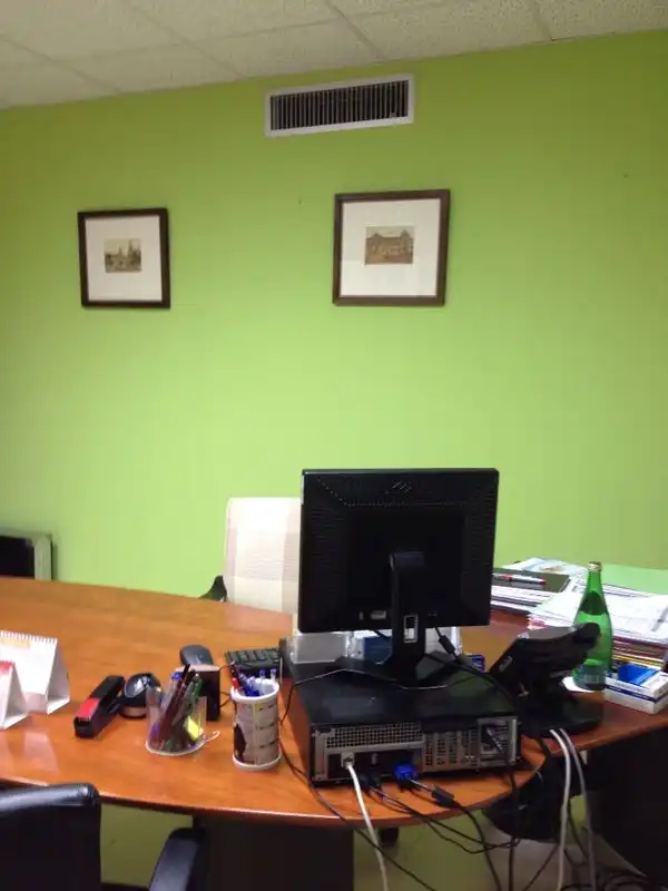 Business premises to rent in Calle Ramón y Cajal, imagen 12